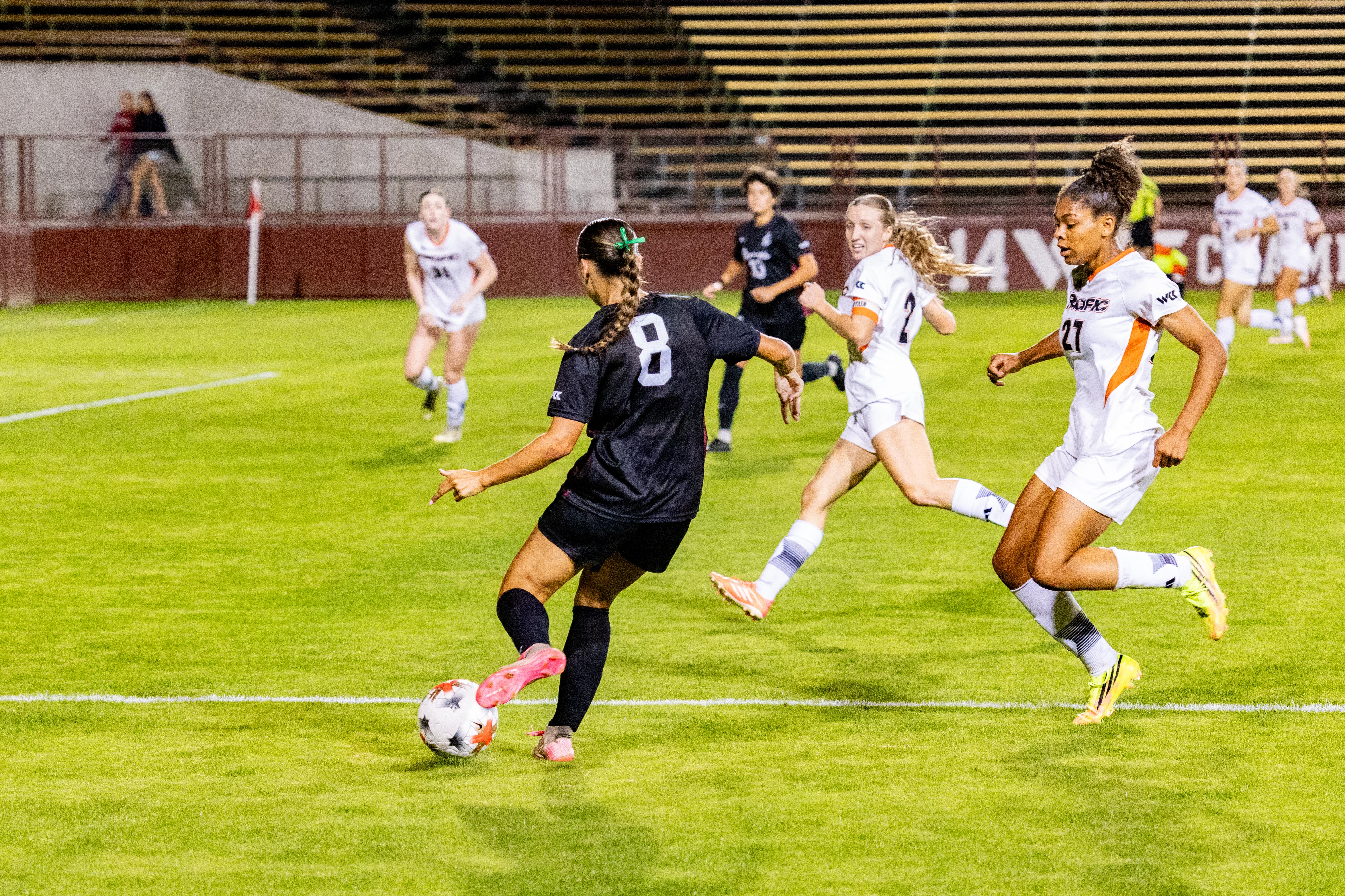 Santa Clara Women’s Soccer Cruises Past Pacific